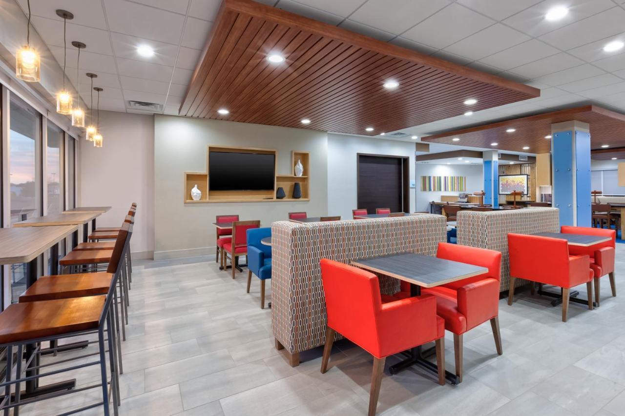 Holiday Inn Express & Suites Wooster By Ihg Экстерьер фото